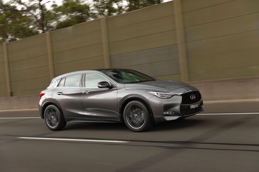  Infiniti Q30S 2.0t 2018 года  (AU) (фото 19 из 37)